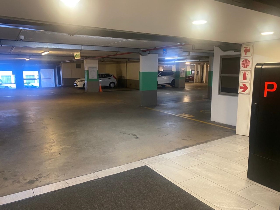 Commercial Property for Sale in Gardens Western Cape
